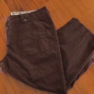 Maurice's Brown Capris 16